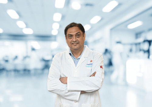 Best Orthopedic Doctor in Dhakuria, Kolkata - Dr. Rajinder Singh Gaheer