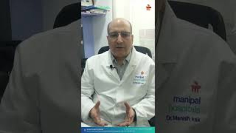 importance-of-healthy-eating-for-women-dr-manish-kak-manipal-hospital-ghaziabad_(1).jpeg