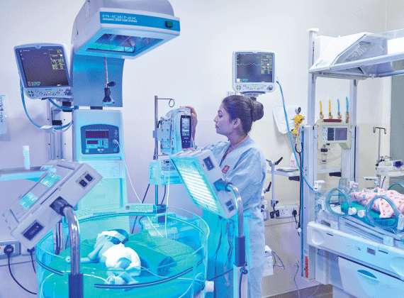 Neonatal Intensive Care in Vijayawada | NICU - Manipal Hospital